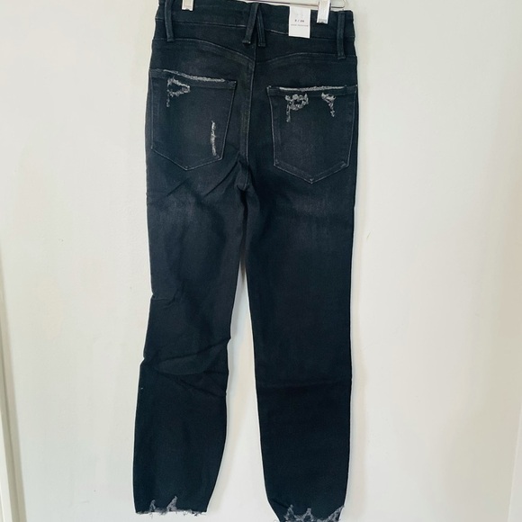 NEW Good American cigarette jeans - Picture 5 of 7